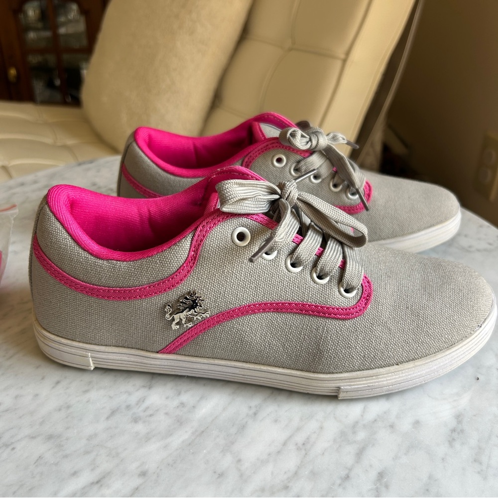Vlado Women’s Spectro 3.2 Gray and Pink Sneakers Size 7 NWT